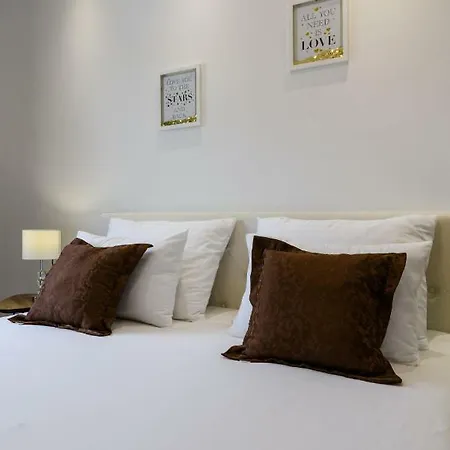 Apartment Aa 1 *
