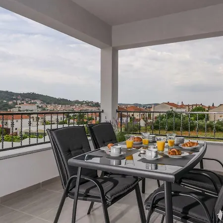 Aa 1 Appartement Trogir